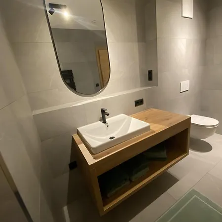 Panorama Nest Apartment *